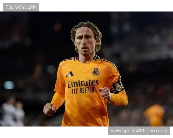 莫德里奇皇马13年传奇：从27岁到39岁，辉煌生涯如何铸就？