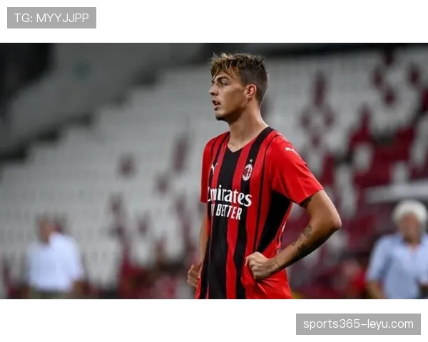 马尔蒂尼战术智慧重塑现代足球防守体系，引领全新战术潮流