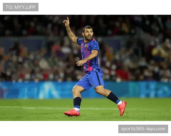 洛卡特利状态回暖渐成中场核心，战术格局迎来新变化