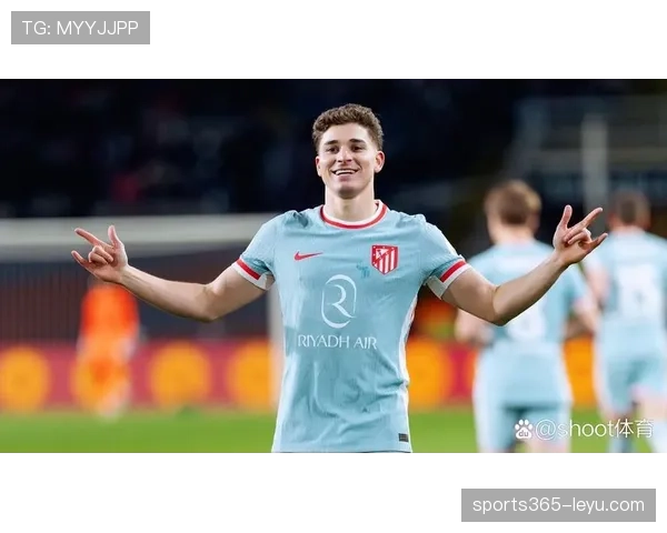 阿尔瓦雷斯:从河床核心到曼城轮换的生涯跨越解析 阿尔瓦雷斯:从河床核心到曼城轮换的生涯跨越解析